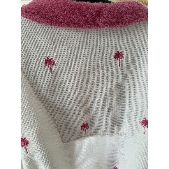 Lilly Pulitzer Bathrobe Womens Small White Pink Palm Trees Girl Cutesy - Picture 8 of 10